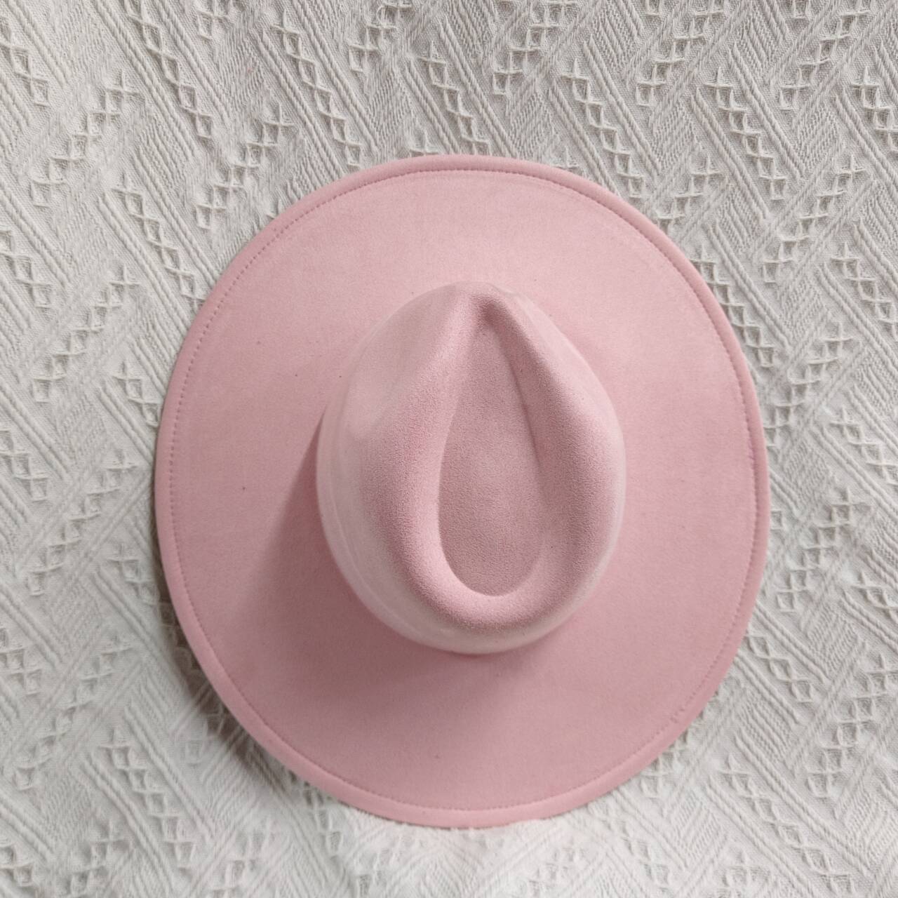 Europäische US Neue 9,5 cm Große Krempe Wildleder Zylinder für Frauen Männer Pfirsich Herz Top Jazz Fedora Hüte für Party Hochzeit Filz Kappe