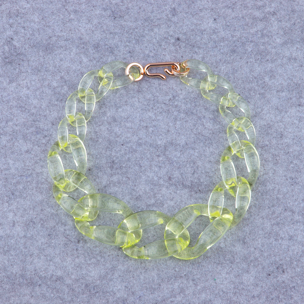 Statement Transparent Neon Green Acrylic Big Chain Choker Pendant Necklace For Women Collar Long Chain Necklaces Jewelry: light yellow