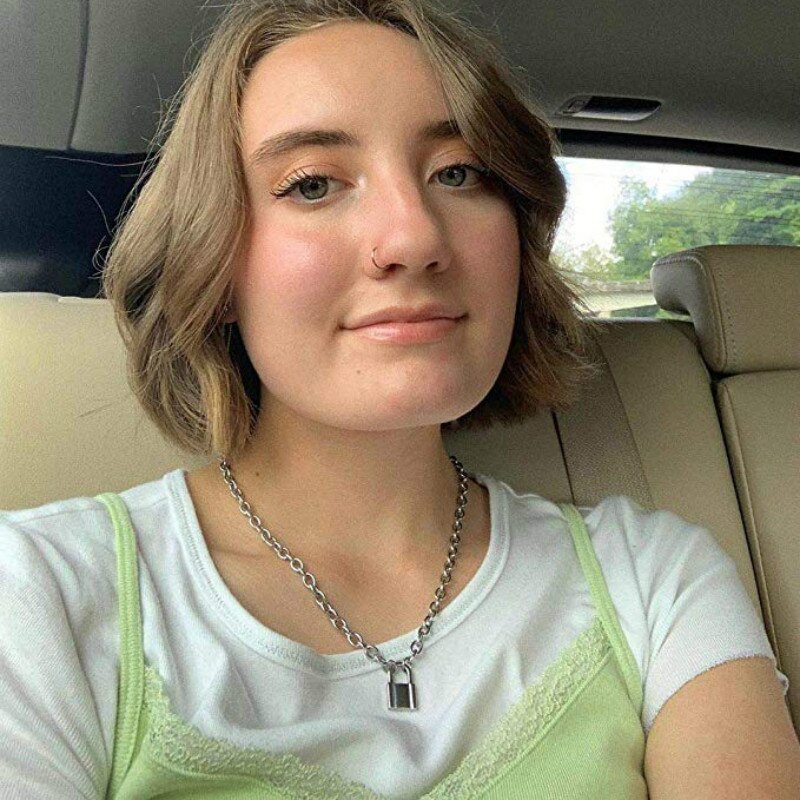 Women Simple Alloy Lock Shape Chain Choker Pendant Necklace Temperament Exquisite Padlock Gold Silver Necklace for Grils