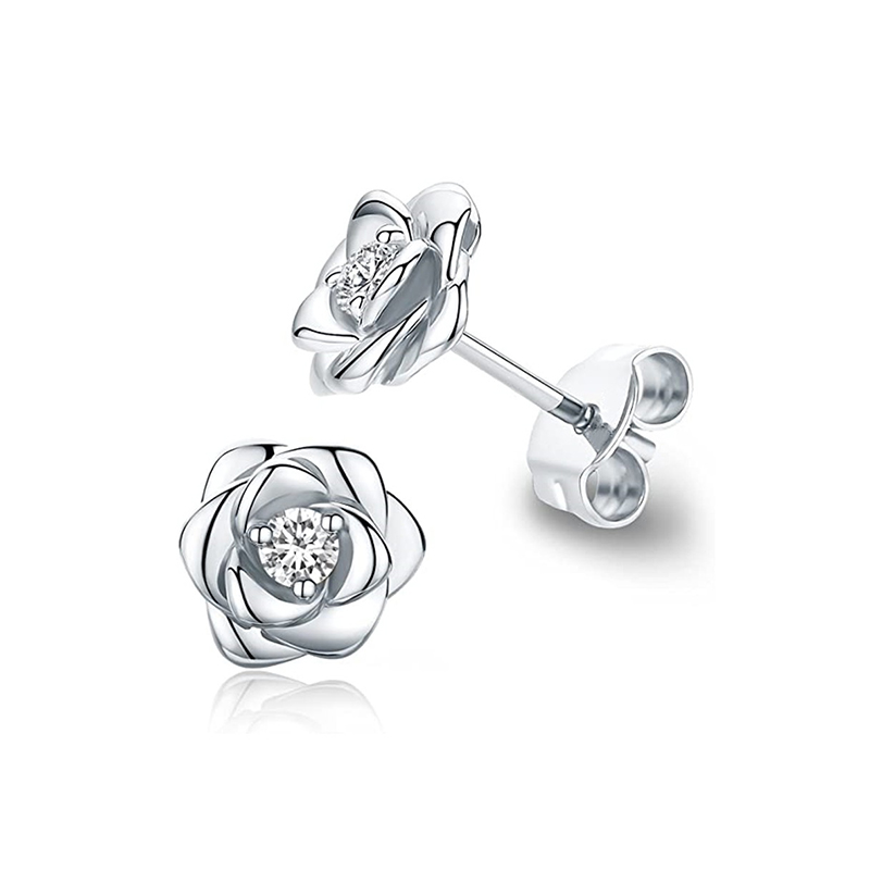 Huitan eternità amore Orecchini orecchio perno piercing colore argento/colore oro Orecchini a forma di cuore per le donne Gioielli da sposa chic: Argento placcato