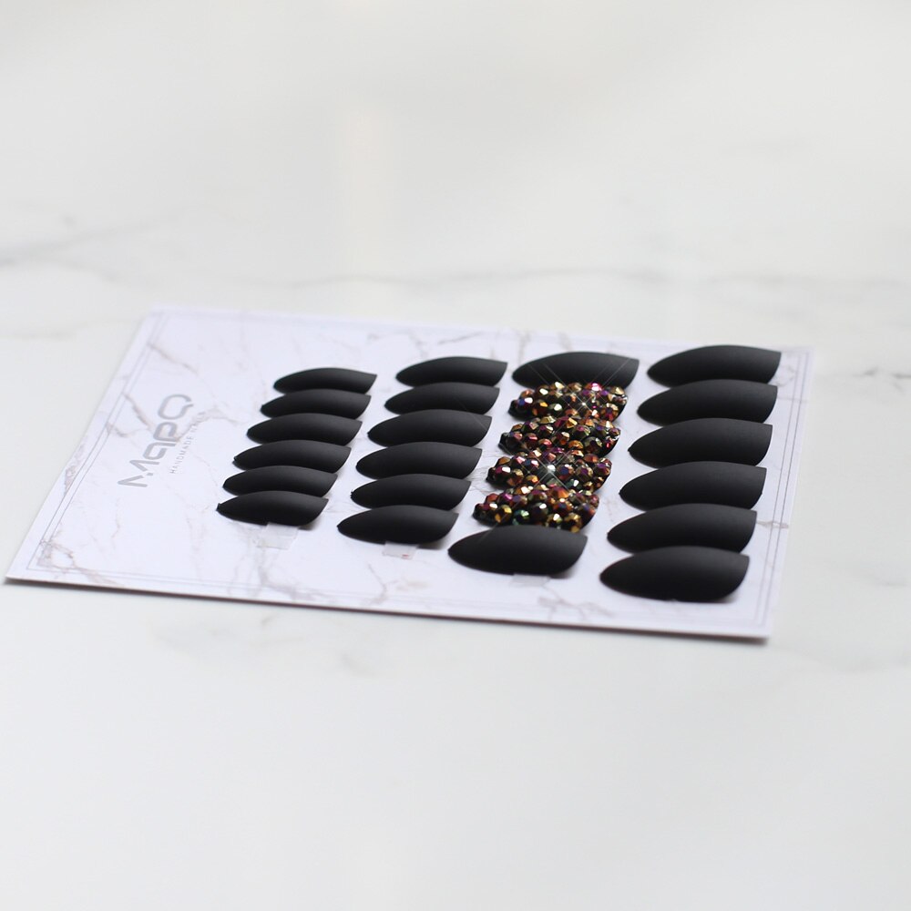Fresco Nero Opaco Presse Sulle Unghie di cristallo di Bling Unghie artistiche unghie finte Falsi unghie naturali a spillo con Adesivi 24pcs Puro colore: Default Title