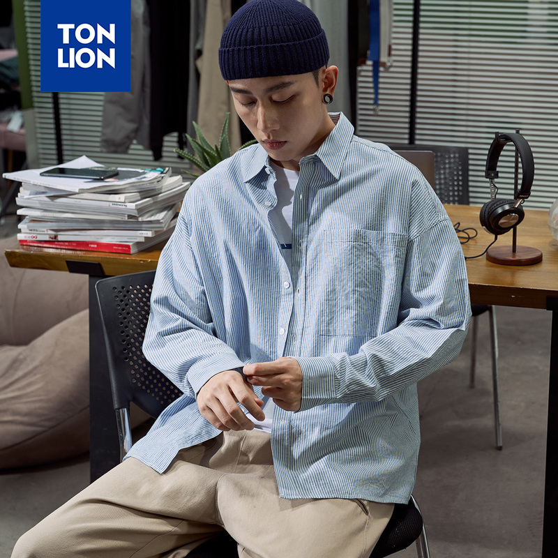 TONLION, camisa a rayas de primavera para hombre, camisas de manga larga de Color claro para hombre, blusa de vestir de estilo japonés Simple a rayas para hombre, novedad de