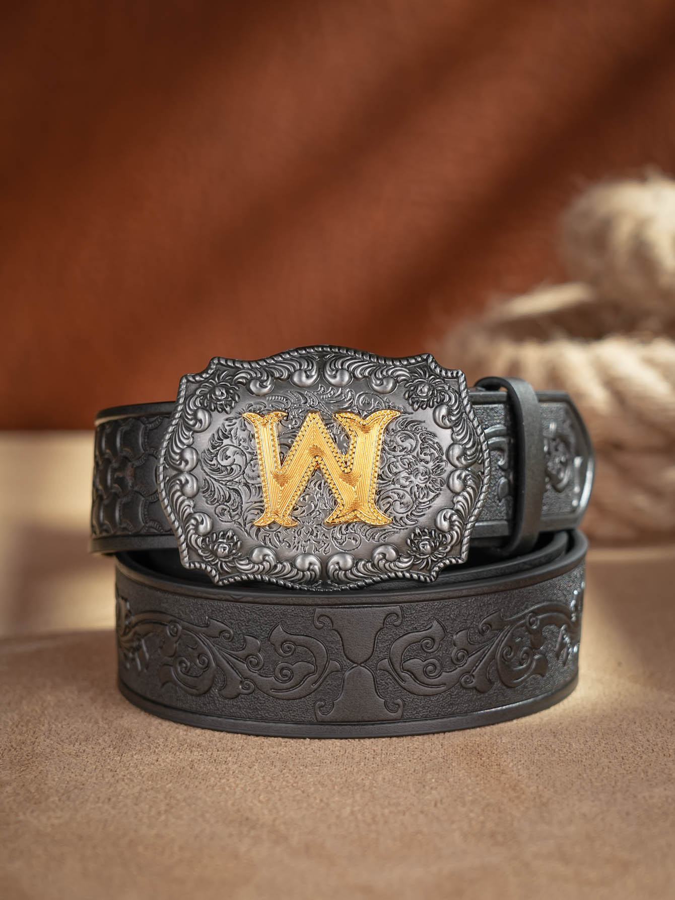 Cinturón de cuero PU de vaquero occidental - Correa de cintura para hombre Decoración de toro con grabado floral para jeans