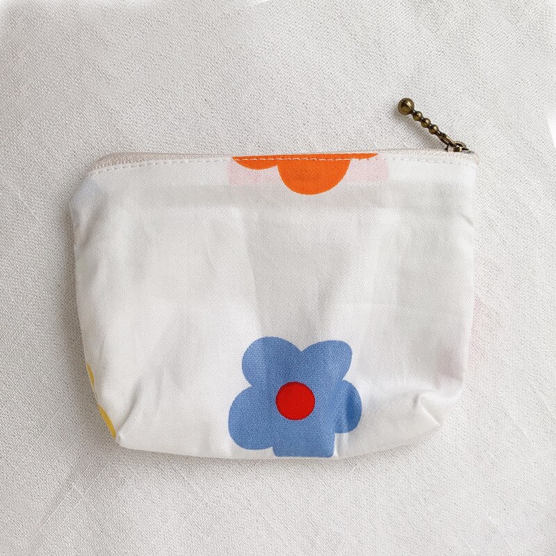 Women Canvas Cosmetic Bag Makeup Case Korean Make Up Pouch Necesserie Travel Organizer Bag Ladies Beauty Lipstick Coin Purse Bag: 1