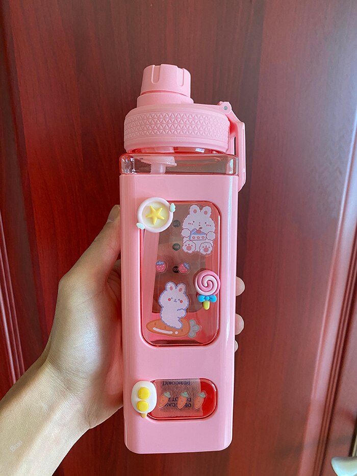 Kawaii Bär Pastell Wasser Flasche Mit 3D Aufkleber 700ml/900ml Kunststoff Reise Tee Saft Milch Tragbare Nette Shaker Trinken Flasche
