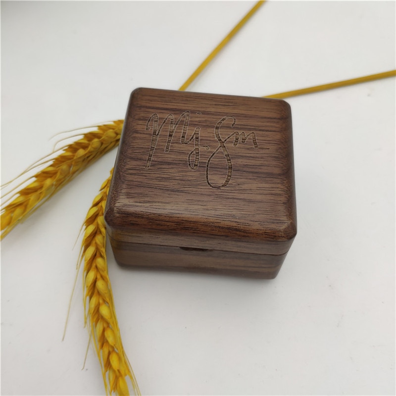 Handcrafted Walnut Wooden Ring Storage Box For Mr & Mrs Couple Engagement Rings Wedding Decoration Wooden Box Can Engraved Logo