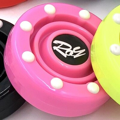 9 Kleuren Voor Keuze Hockey Pucks Ijshockey Puck Indoor Roller Hockey Pucks Goede Sport Apparatuur Ballen: pink