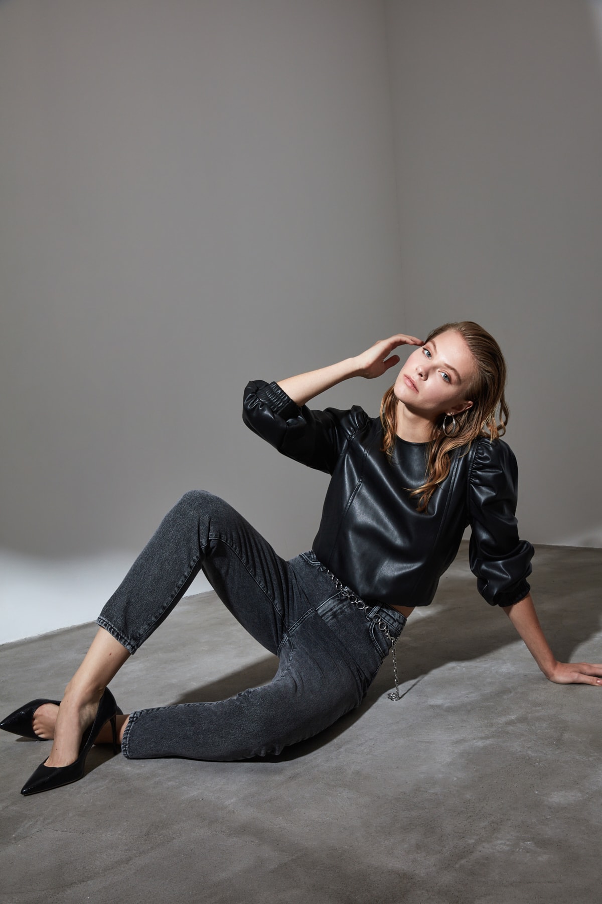 Trendyol High Bel Mom Jeans TWOSS20JE0021