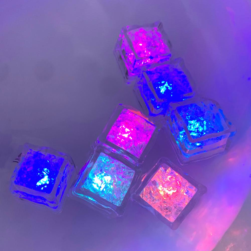 Cubitos de hielo luminosos para baño para niños, juguetes de luz LED coloridos con estampado de animales, 8 Uds.