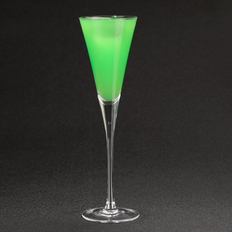 Lead-free Crystal Triangle Cocktail Glass Champagne Goblet Martini Glass Sparkling wine Glasses 145ML