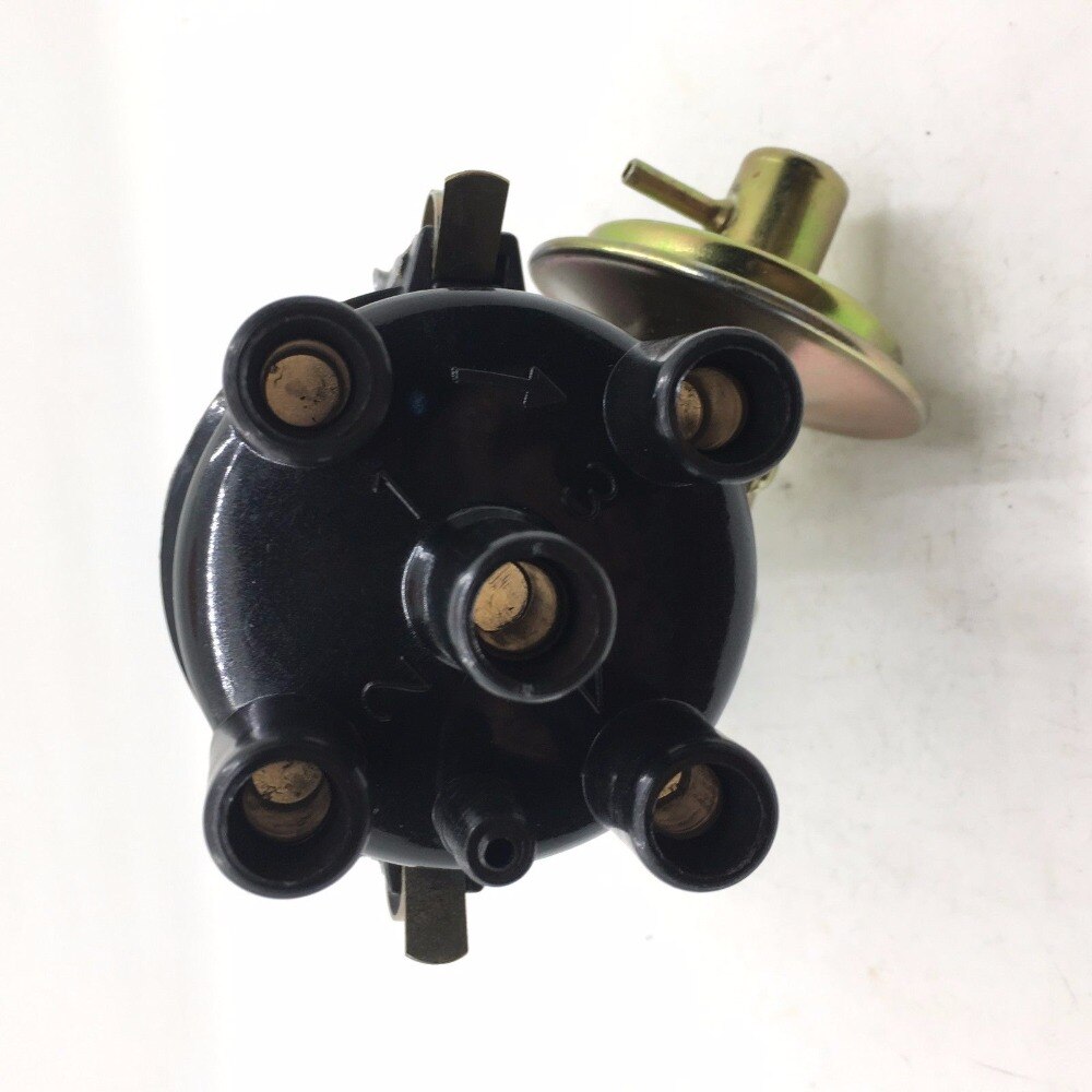 Fördelare passar till suzuki  f8a 462 motor jfd 462 oe 33100-79290 4 cyl