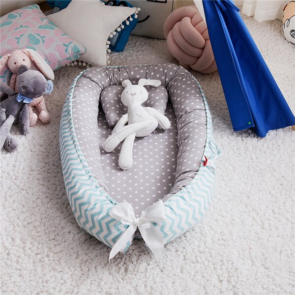 Portable Baby Bed Nest Newborn Crib for Boys Girls Pillow Cushion Travel Bed Infant Cradle Cot Sleeping Bed: Brown
