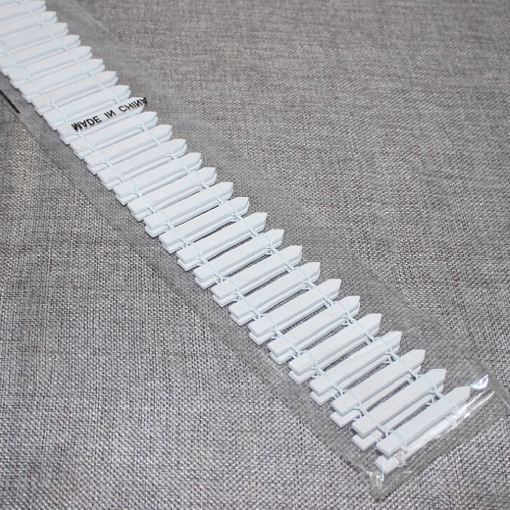 90*5cm Micro Landscape Fences Decoration Mini Landscaping Props Ornaments DIY Garden Simulation Fence Miniature Small Wood Fence