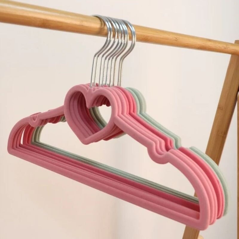 42CM 10/20PCS Cute Hangers Velvet Hangers Heart Clothing Rack Clothes Drying Rack Coat Hanger Hangers for Clothes