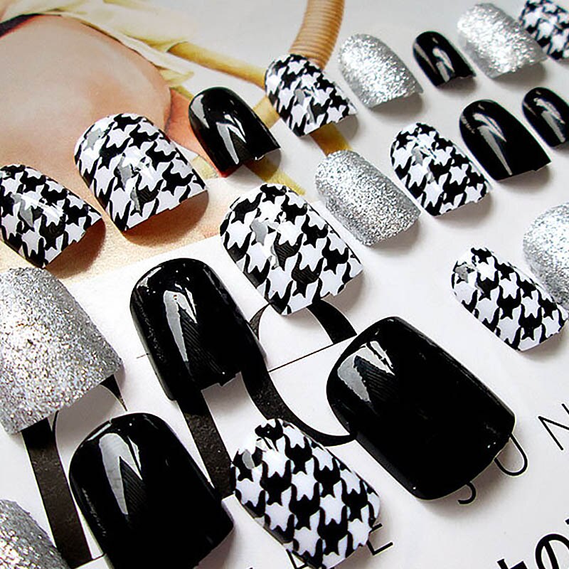 Meisjes Eenvoudige Kleur Kunstnagels Houndstooth Patroon Zilveren Glitter Nep Nagels DIY Korte Size Nail Art Tips Met Lijm