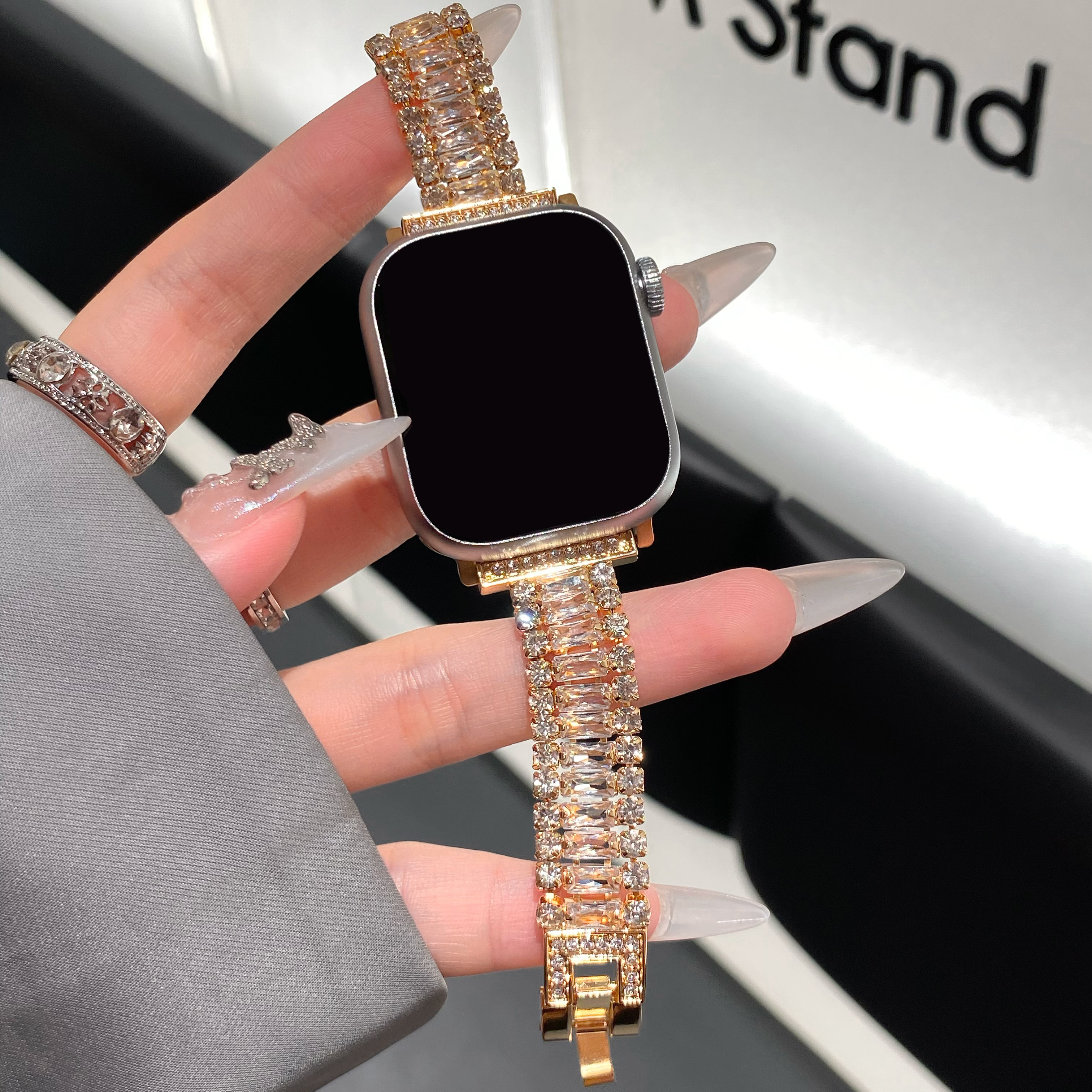Dreireihiges Volldiamantarmband für Apfel Uhr 49 mm Ultra 38–45 mm 987-1 SE. Stilvoll für Iwatch-Modelle, hoch-Ende-alle-in-eins-Armbinde: XL / Weiß