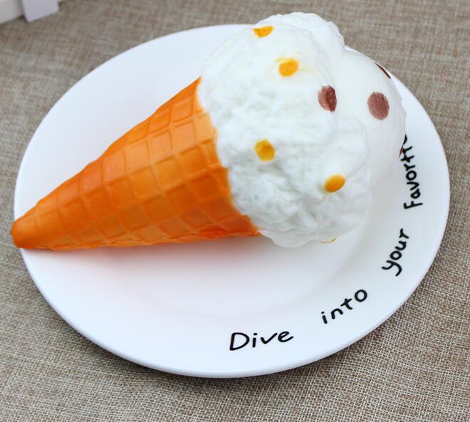 Mskwee Mini White Cone Snowflake Strawberry Ice Cream Squishy toys Sweet Kawaii Cream Phone Straps Squishies Toy 9.5CM: Default Title