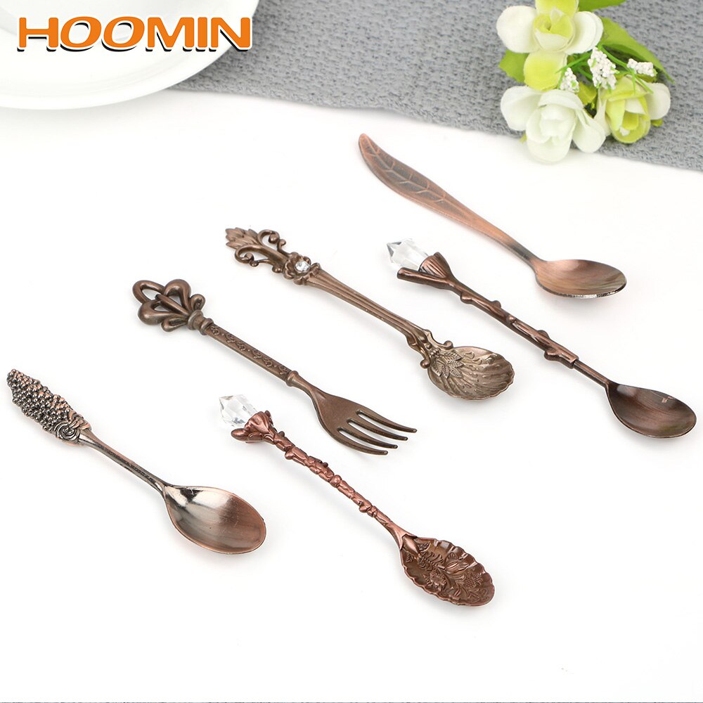 HOOMIN 6 unids/set estilo real clásico cuchara y tenedor de té de café de postre de leche de fruta flor tallada de la cuchara conjuntos