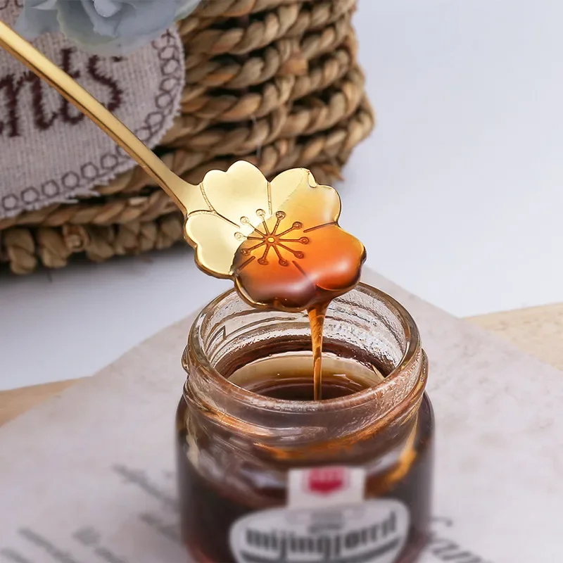 Cucharas largas de acero inoxidable para postre, cuchara de flores de 4 piezas, mango largo dorado, cuchara mezcladora para café y pastel, accesorios de cocina