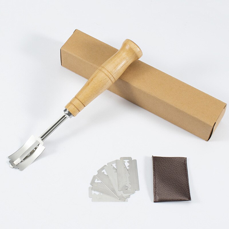 1Pcs Bread Bakers Cutter Slashing Tool Bread Dough Scoring Blade Tools Making Razor Cutter Curved Knife With Protective