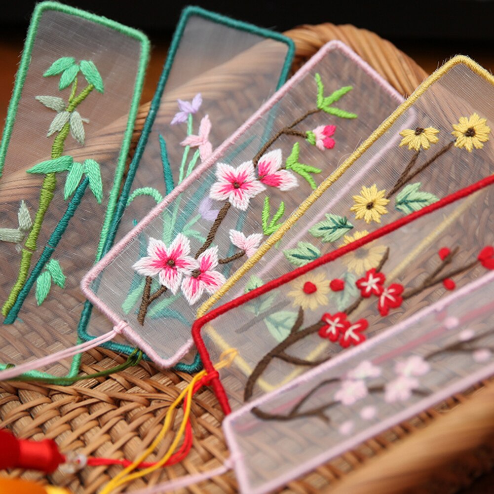 DIY Embroidered Bookmark Material Package Embroidery Starter Kit With Flowers Plant Pattern Color Threads Handmade Bookmark Kit