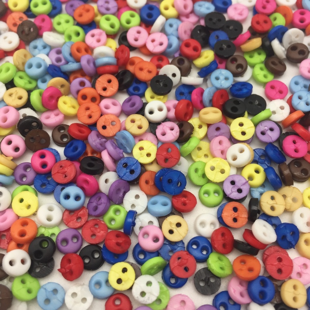 500 stuks 4mm Gemengde Mini Tiny Resin Ronde Pop Kleding Knoppen Versieringen Handgemaakte Naaien Scrapbooking Accessoires