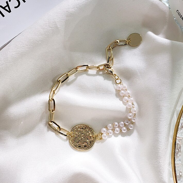 style personality retro gold plated human like pearl bracelet ocean wind gold thick bead chain bracelet Jewelry woman: Gold-color