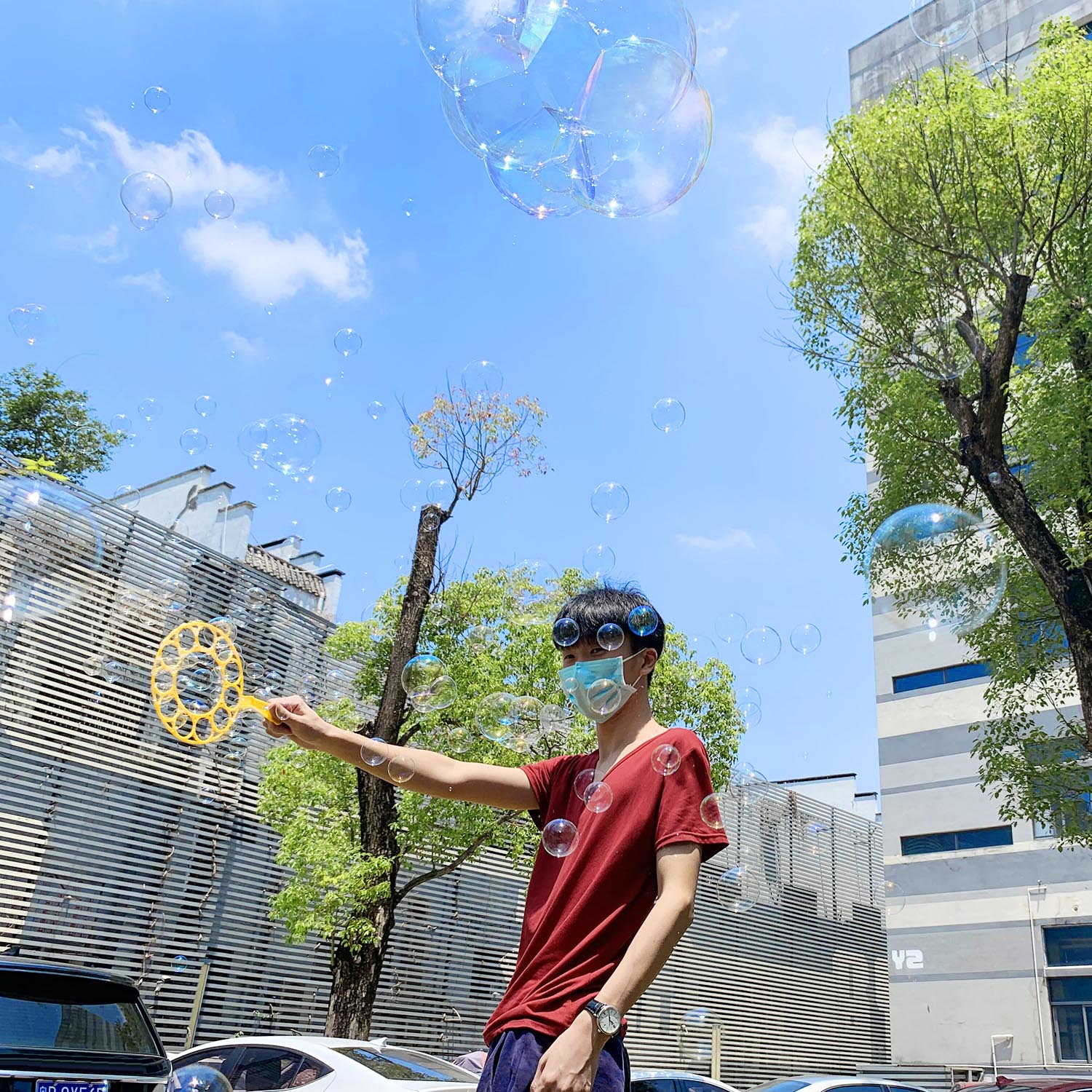 3pz Divertente Dei Capretti Bolle di Sapone Produttori di Bolla Che Fanno Bacchetta Ventilatori Giocattoli per I Bambini Adulti Giochi tutto'aperto Festa di Compleanno Cortile gioco