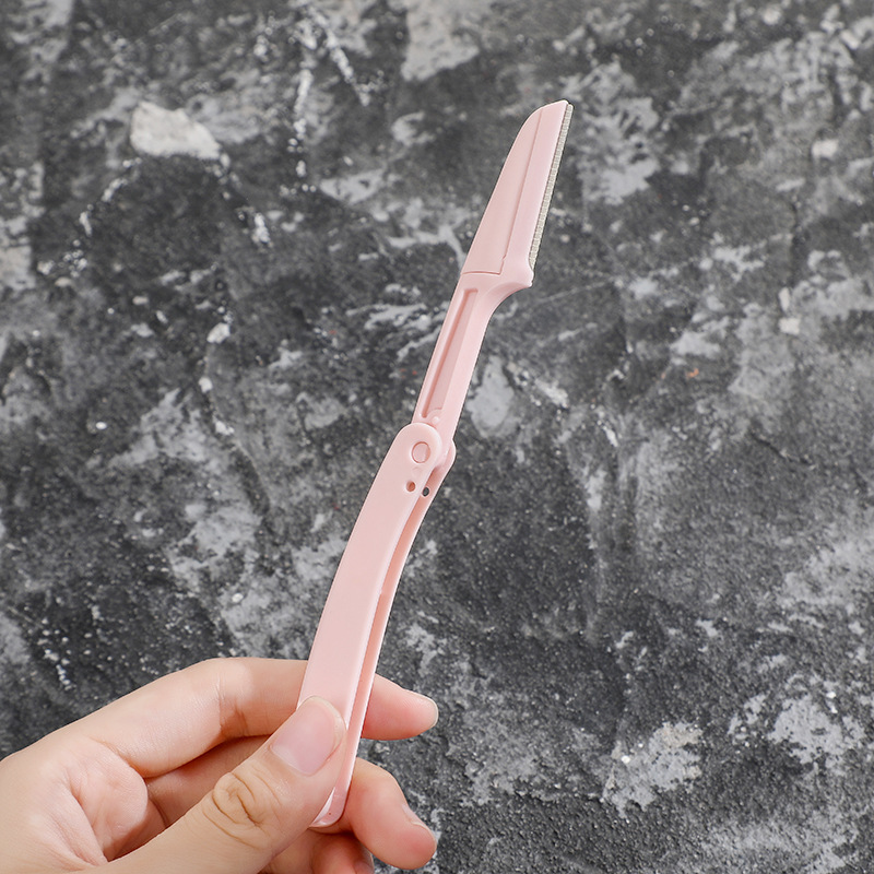 Kit de rasoir à sourcils , couteau de mise en forme des sourcils, ciseaux, peigne pour femmes, accessoires de maquillage: Noir et Argent