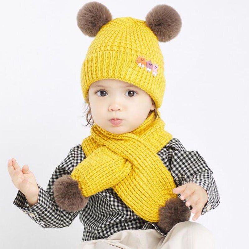Doitbest 1 to 4 år gammel vinterhue til børn baby pels kugle strik hatte vinter 2 stk dreng pige hat tørklæde sæt: Gul