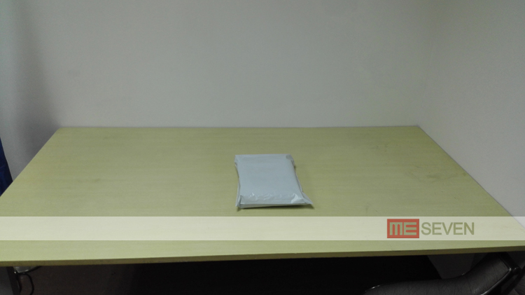 Projector Screen 100 Inch Portable Matt White Projection Screen 4:3 HD Projector Accessories Screen for Home Cinema Office