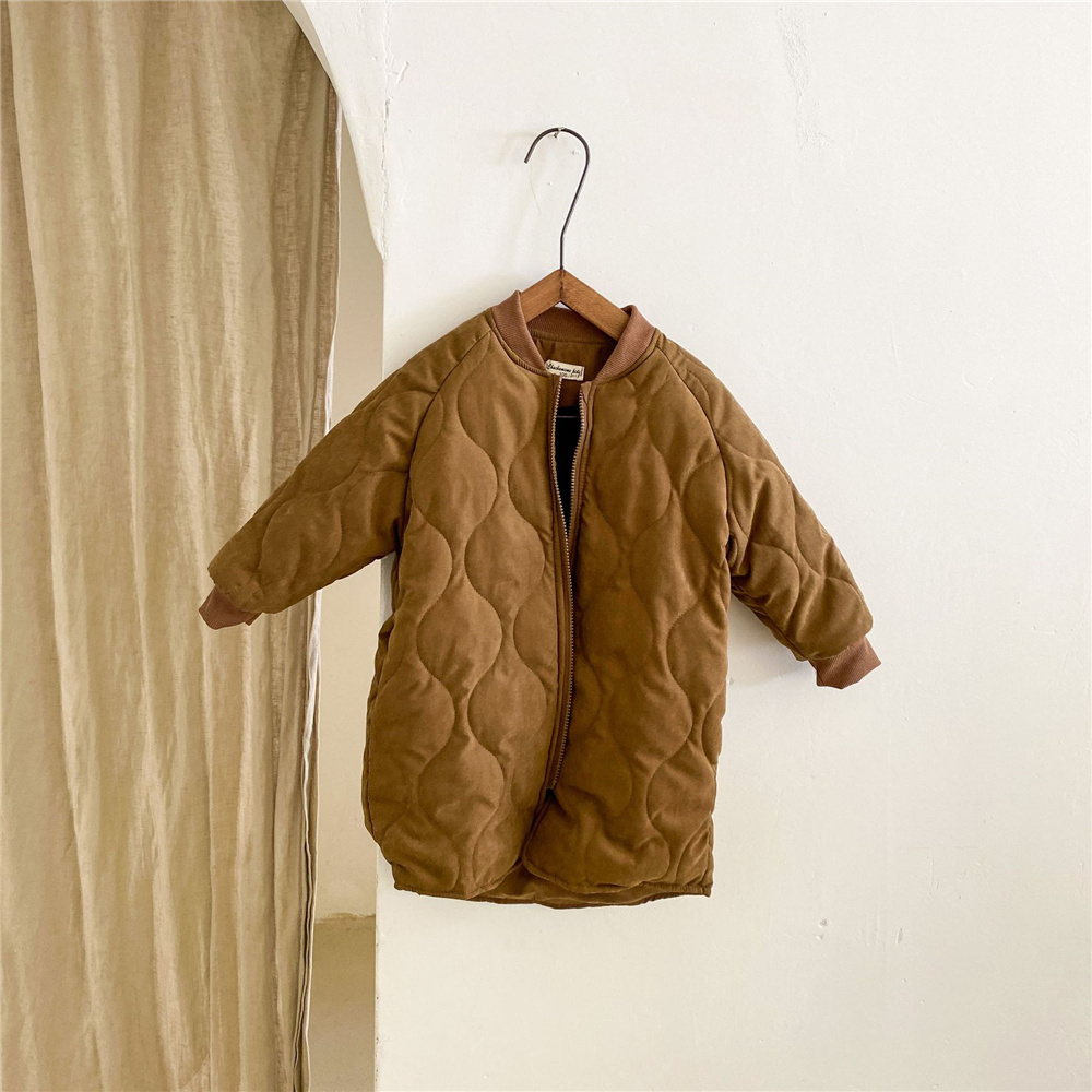 2021 nuovi bambini invernali moda casual cappotti trapuntati di media lunghezza ragazzi e ragazze capispalla trench lungo caldo spesso: Coffee-28098 / 4T