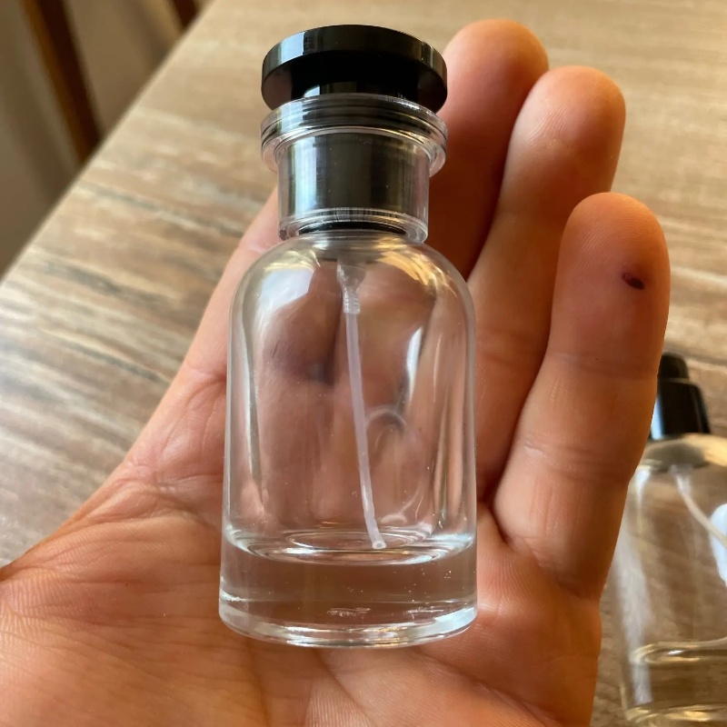 30ml lege, navulbare glazen parfumflesjes, cilindrische subflesjes, draagbare parfumverstuivers, vloeibare make-uppotjes, containers