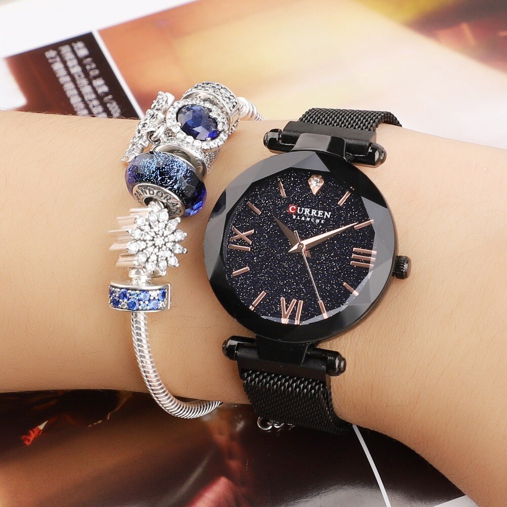 CURREN Luxe Vrouwen Horloges Mesh Dames Klok Magneet Gesp Starry Diamond Geometrische Oppervlak Casual Quartz Horloge