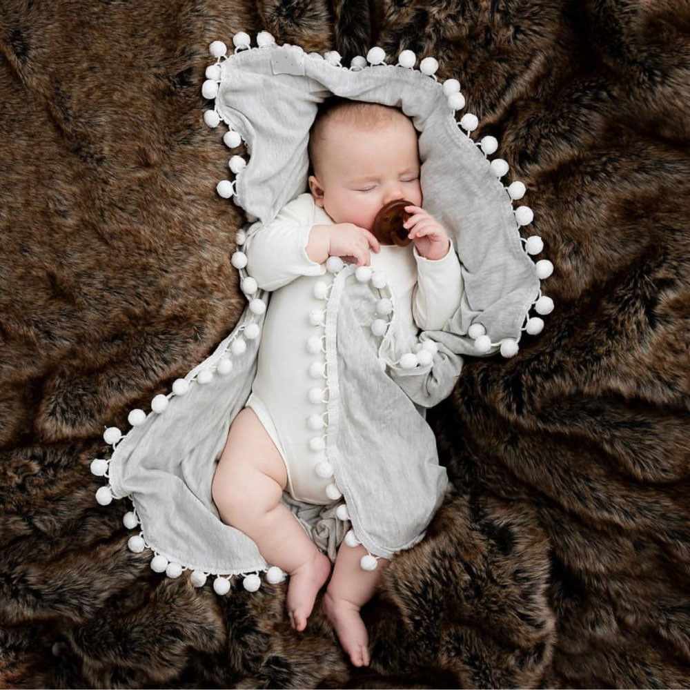 Newborn Baby Boys Girls Crib Pom Pom Blanket Sleeping Swaddle Minky Blanket Wrap Quilt Mat Home Decoration Textiles