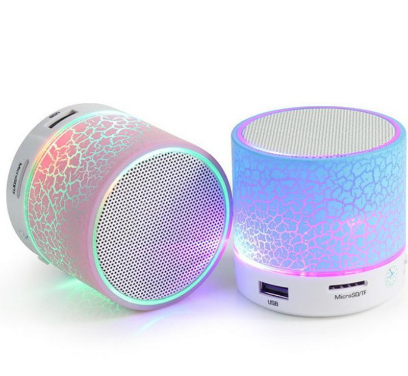 Mini Draadloze Draagbare Bluetooth Speakers Crack Led Usb Radio Fm MP3 Stereo Sound Speaker