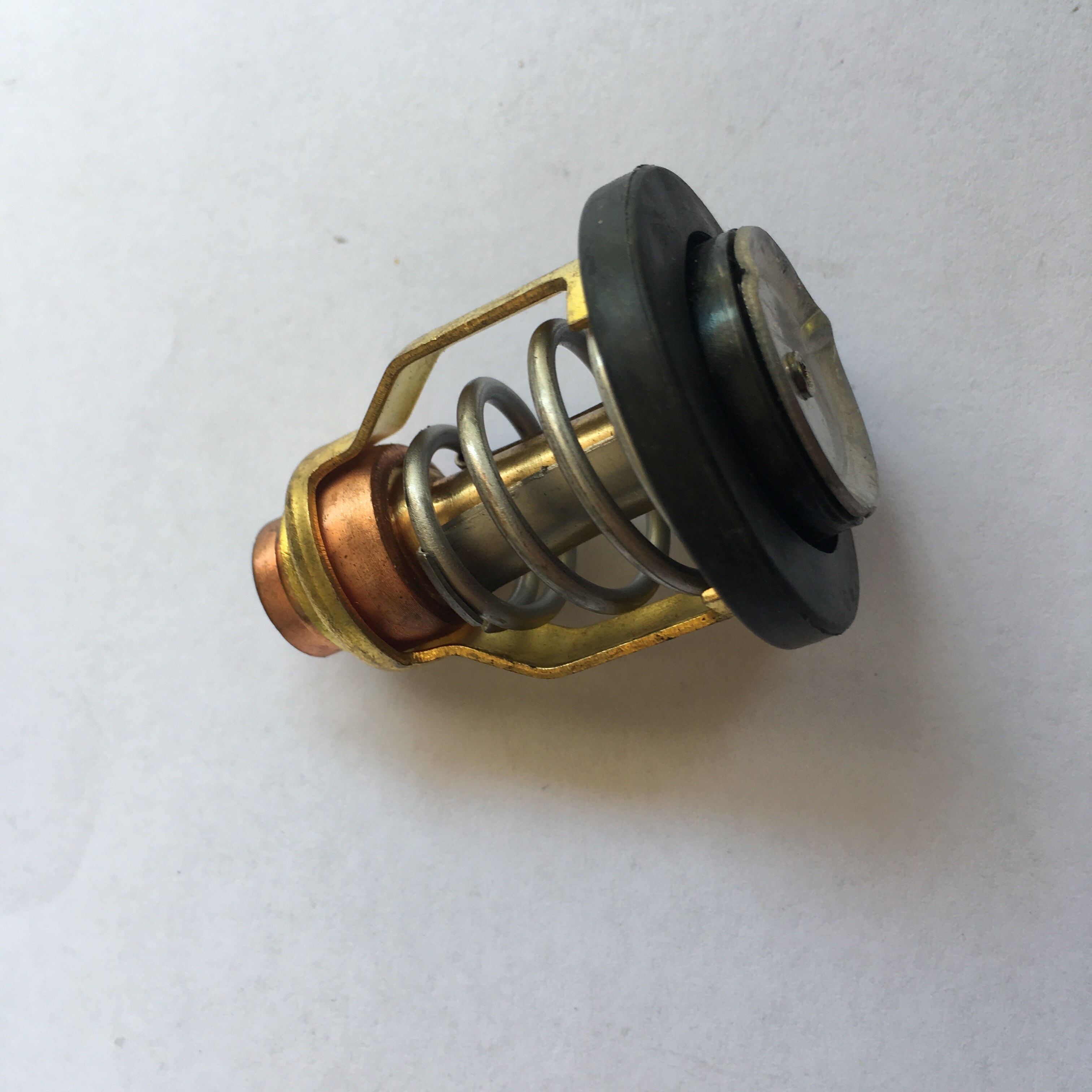 67f-12411-01 termostat for yamaha  f75 f80 f90 f100 f150 vf200 3p-225p påhengsmotorer 17670-90 j 00