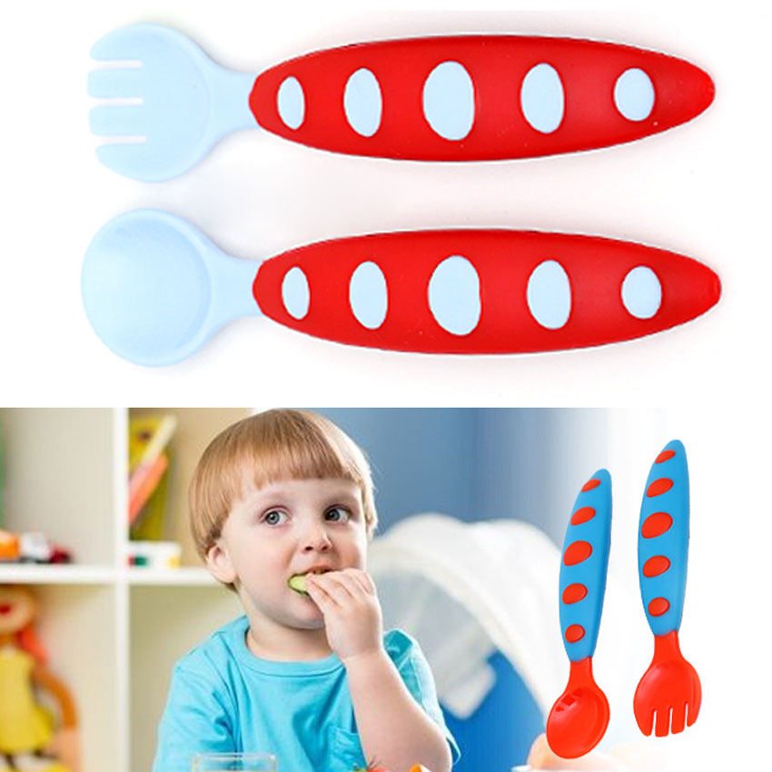 Cubiertos de dos colores para niños pequeños, juego de tenedor, cuchara, funda, utensilios de alimentación para bebés, caja libre de BPA, fácil de llevar
