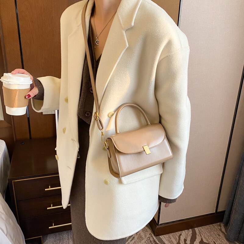 Populaire Kleine Tas Vrouwen Tassen Mode Herfst Winter Retro Veelzijdige Een Schouder Messenger Bag Draagbare Kleine