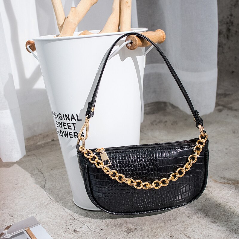 Stijlvolle schoudertas voor dames, schelpvormig, effen kleur, krokodillenpatroon, ketting, wild, messengertas voor dagelijks winkelen: Zwart