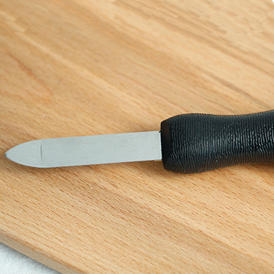 Cuchillo de acero inoxidable para cocina, utensilio de cocina multifunción con bordes afilados para abrir mariscos y conchas, 1 pieza: Black Smooth