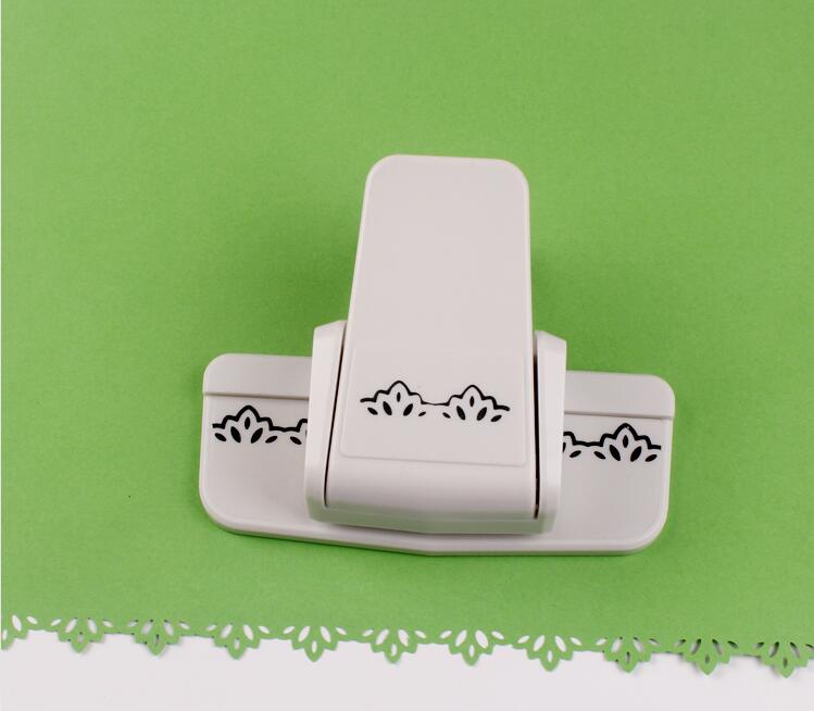 Punch scrapbooking handmade edge device DIY paper cutter craft Handmade fancy border punch S flower embossing: lianhua