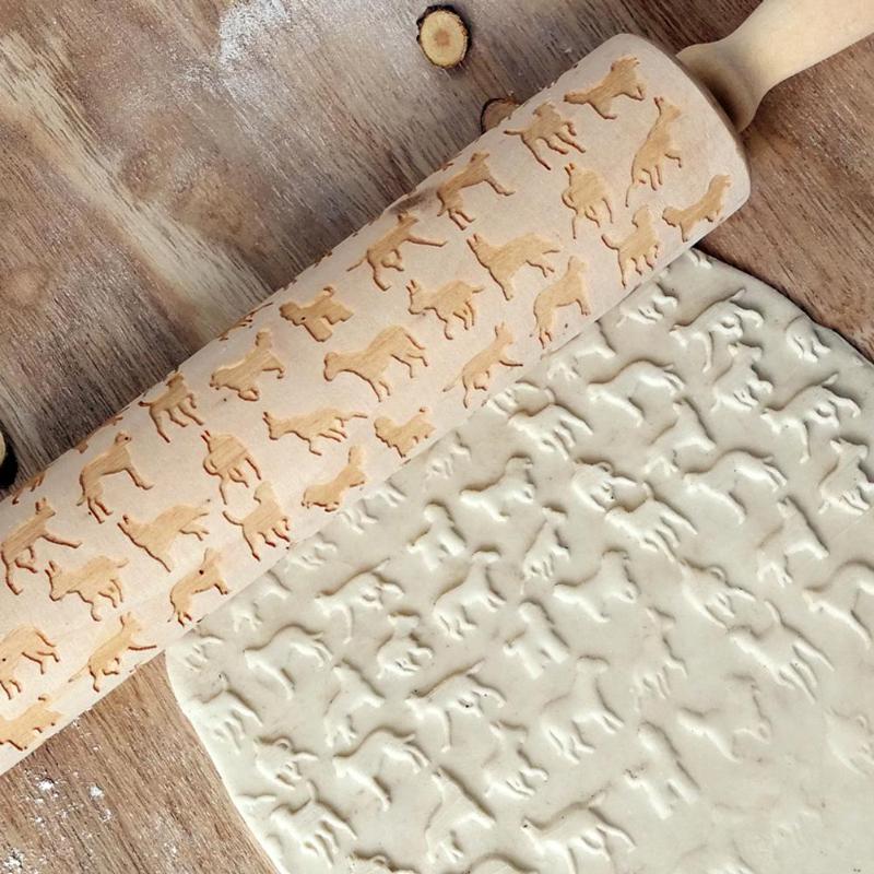 Cute Animal Wood Embossing Rolling Pin for DIY Baking Cookies Noodle Biscuit Fondant Cake Dough Engraved Roller