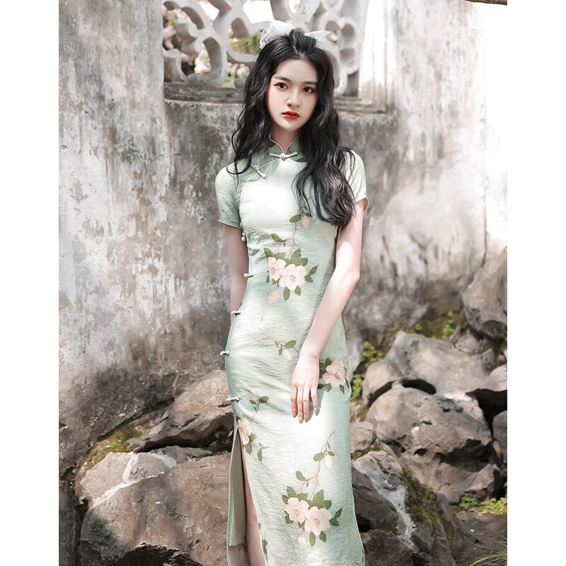 green emerald velvet dress Green long Qipao for women, prom green Cheongsam, tube top Qipao –  Beth&Brian Qipao main image 0