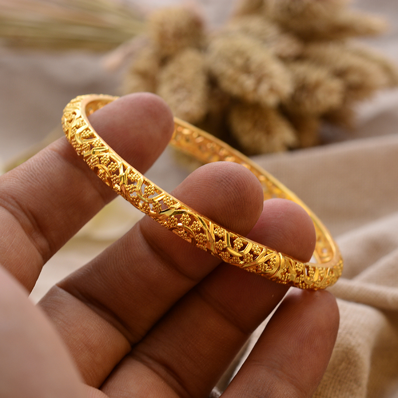 Neue Frankreich Gold Farbe Armreifen für Frauen Männer Blume Können Öffnen Armbänder: Stahl farbe