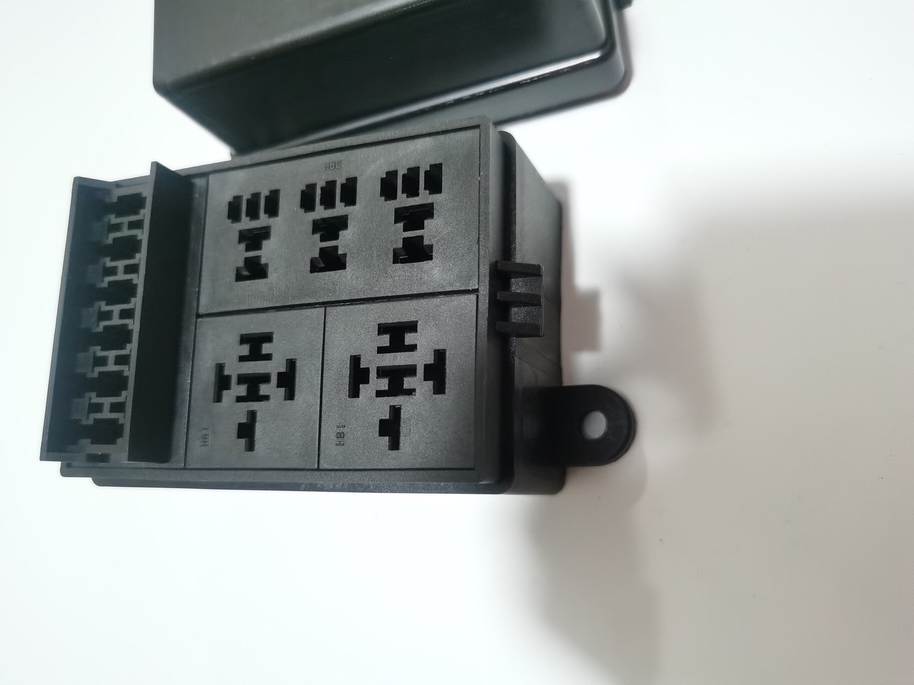 6 channel fuse 5 channel relay, multi-channel automotive relay boxes