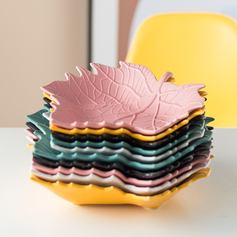Creatieve Keramische Esdoornblad Plaat Snack Dessert Cake Candy Moer Schotel Fruit Salade Porselein Sleutel Sieraden Thuis Decoratieve Lade