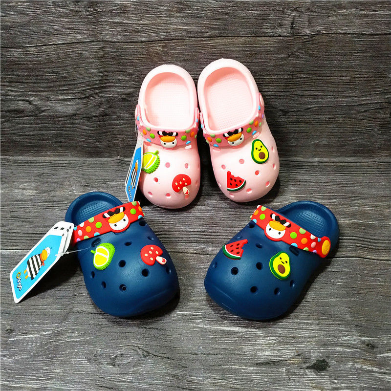 Zuecos bonitos de dibujos animados para Niños, sandalias con agujeros, zapatillas antideslizantes de fondo suave para bebés, zapatos de verano para niñas