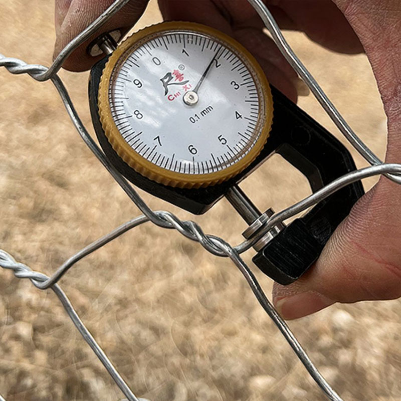 18Meters Galvanized Hexagonal twisted wire mesh fence for cattle sheep pig household breeding chicken duck isolation Farm fence