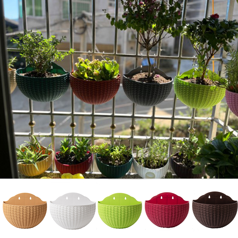 Halvrunde europeisk stil imitert rottinghengte blomsterpotter automatisk vanning veggblomsterpotte balkong husholdning utendørs